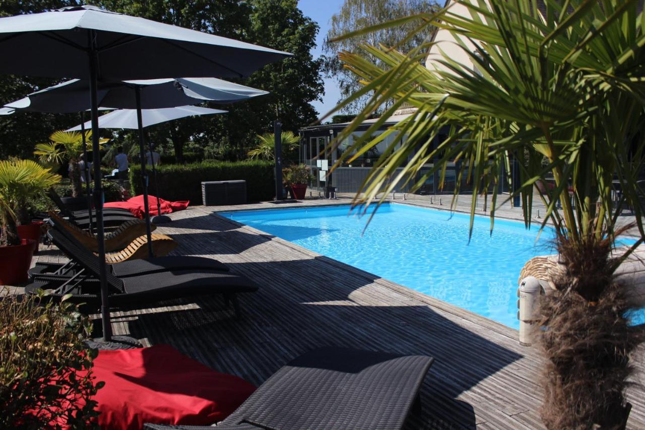 Les Terrasses De Saumur - Hotel & Appartements - Restaurant & Spa מראה חיצוני תמונה