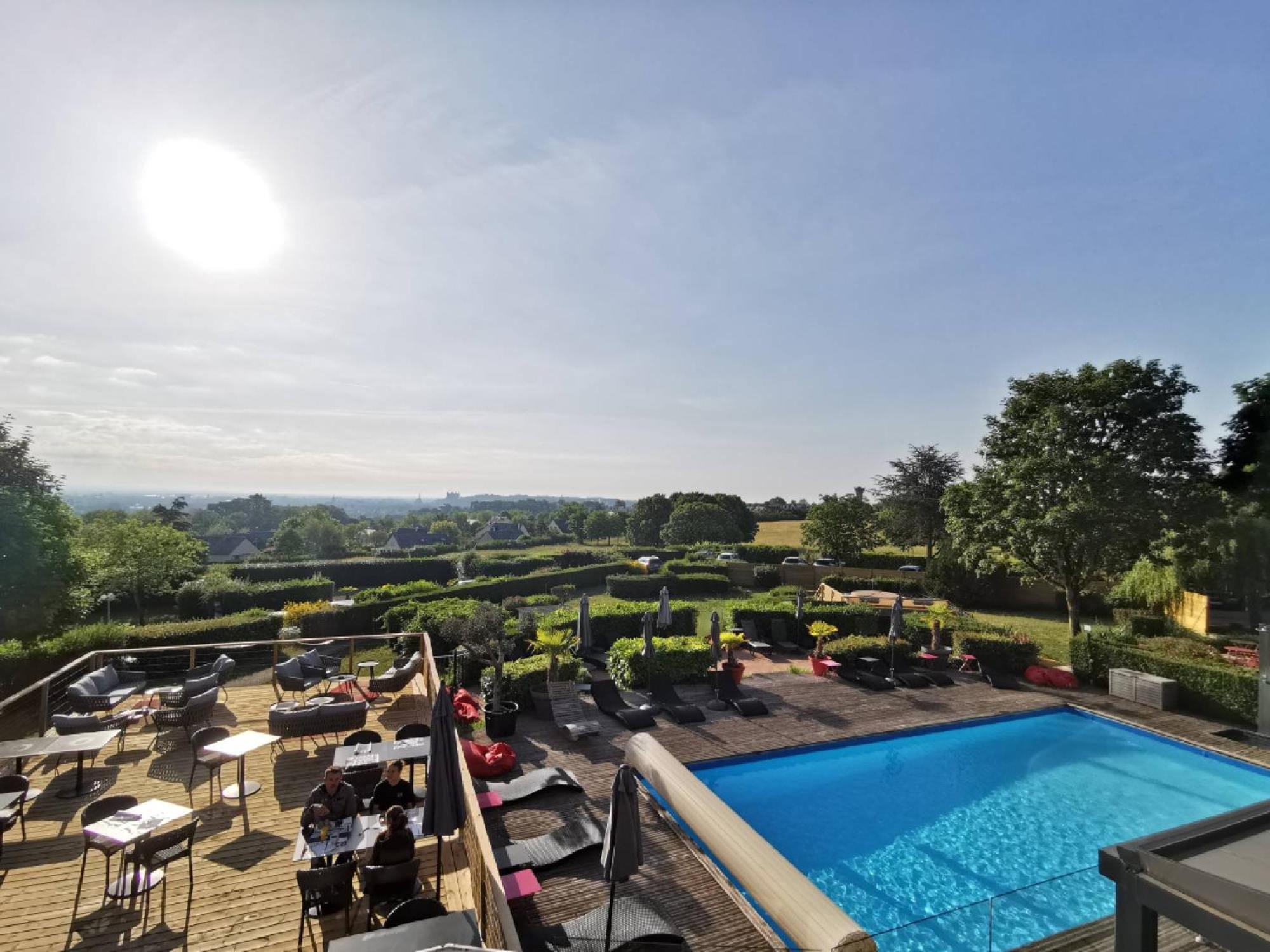 Les Terrasses De Saumur - Hotel & Appartements - Restaurant & Spa מראה חיצוני תמונה