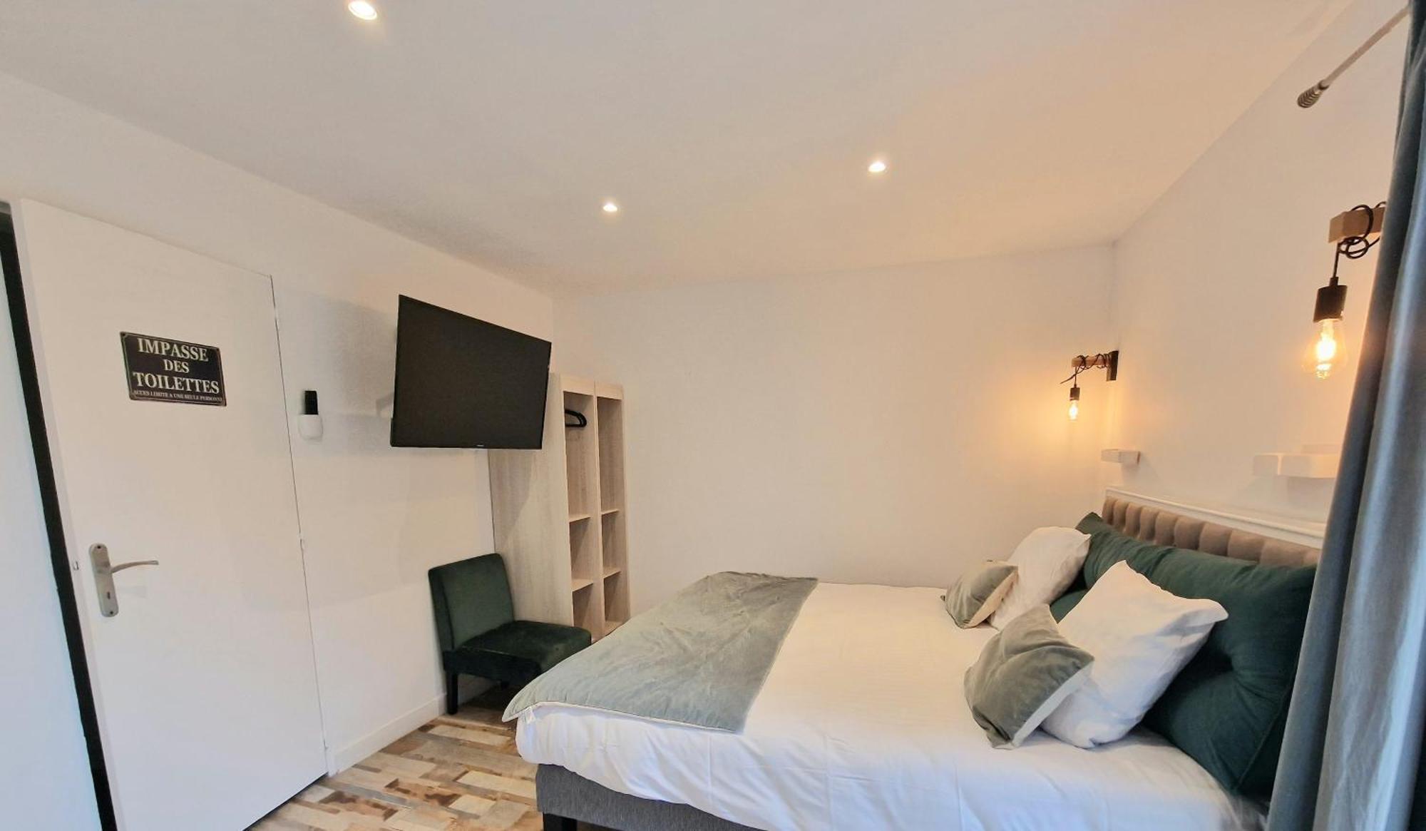 Les Terrasses De Saumur - Hotel & Appartements - Restaurant & Spa מראה חיצוני תמונה